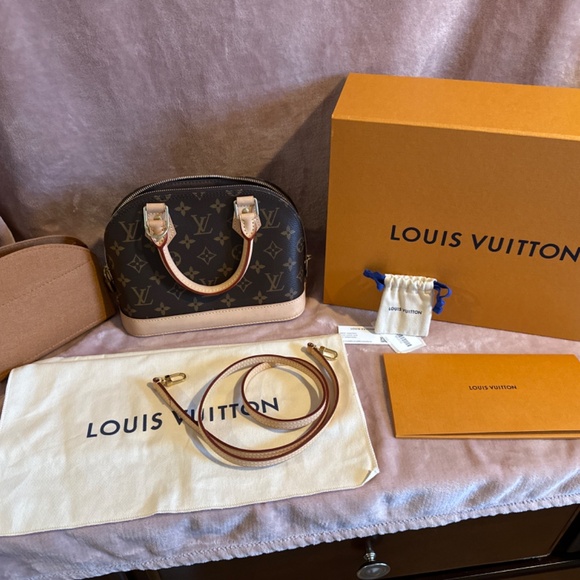 Louis Vuitton Alma bb - Picture 4 of 4